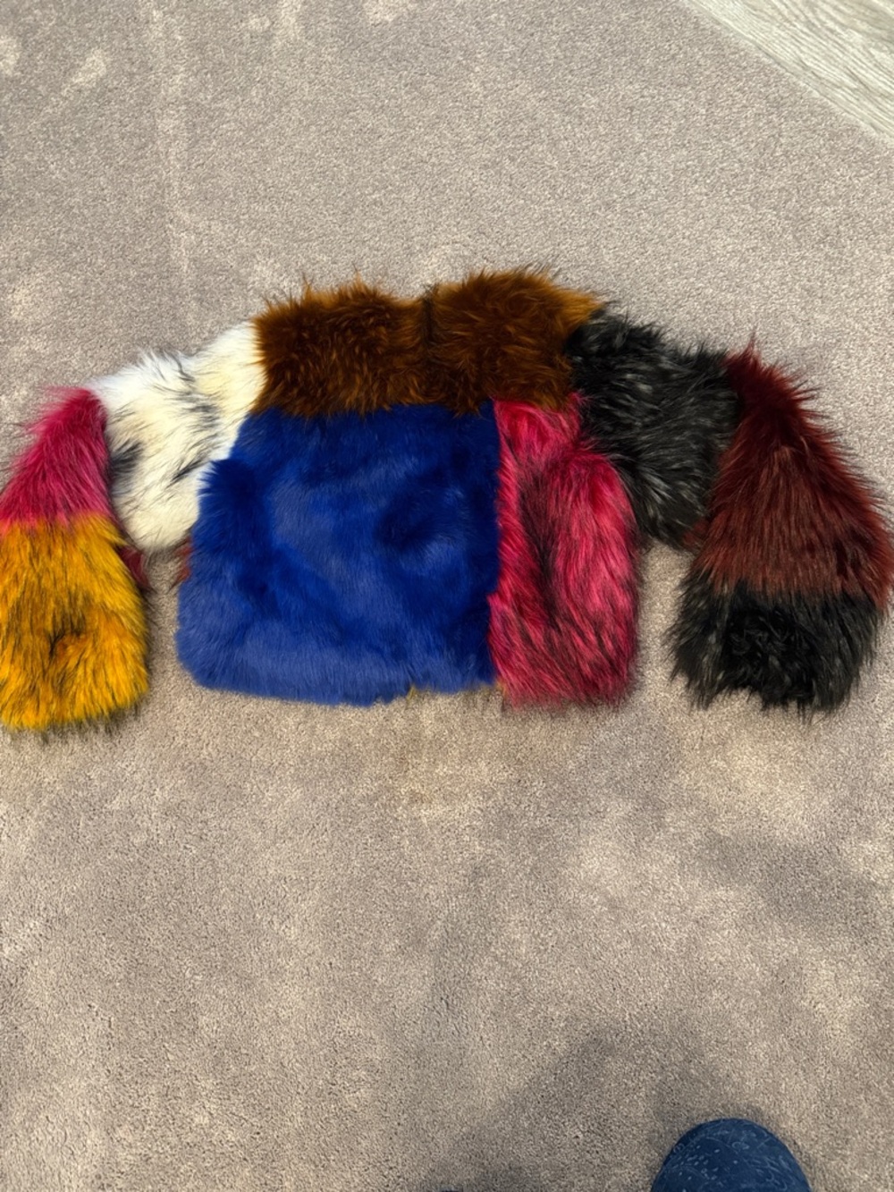 NWOT Akira Multicolor Faux Fur Jacket - Bold Patchwork - Picture 5 of 7